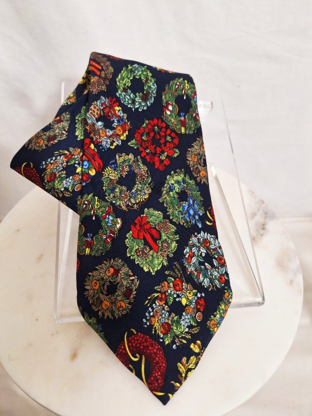 Nicole Miller Christmas Silk Necktie Tie Wreath 1996 Vintage